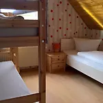 Haus Hafeneck - Hafennaehe - Poolnutzung - Garten - Tischtennis Appartamento Bensersiel