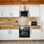 Haus Hafeneck - Hafennaehe - Poolnutzung - Garten - Tischtennis Apartmán