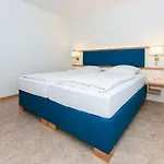Haus Hafeneck - Hafennaehe - Poolnutzung - Garten - Tischtennis * Bensersiel