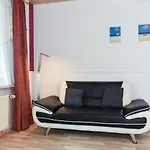 Haus Hafeneck - Hafennaehe - Poolnutzung - Garten - Tischtennis Apartmán Bensersiel