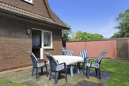 Haus Hafeneck Mit Fruehstuecksoption Bensersiel