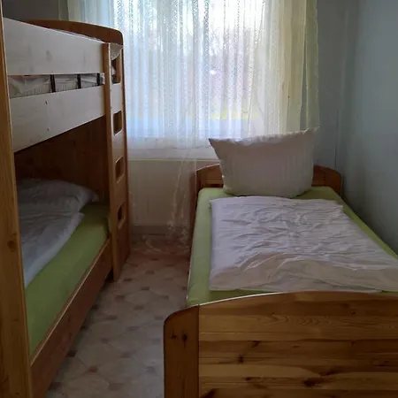 Haus Hafeneck - Hafennaehe - Poolnutzung - Garten - Tischtennis Apartament