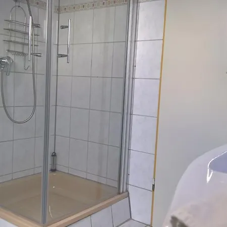 Apartament Haus Hafeneck - Hafennaehe - Poolnutzung - Garten - Tischtennis