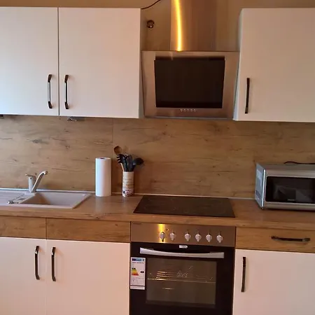 Haus Hafeneck - Hafennaehe - Poolnutzung - Garten - Tischtennis Apartmán