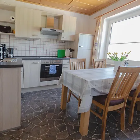 Haus Hafeneck Mit Fruehstuecksoption Apartament *