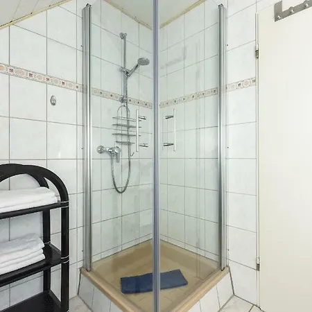 Haus Hafeneck Mit Fruehstuecksoption * Bensersiel