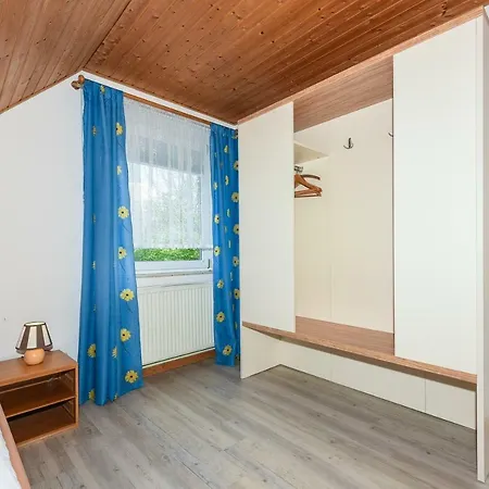 Apartament Haus Hafeneck - Hafennaehe - Poolnutzung - Garten - Tischtennis *