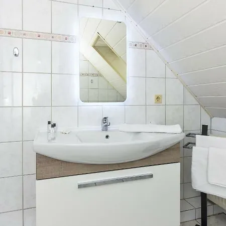 Apartmán Haus Hafeneck - Hafennaehe - Poolnutzung - Garten - Tischtennis Bensersiel