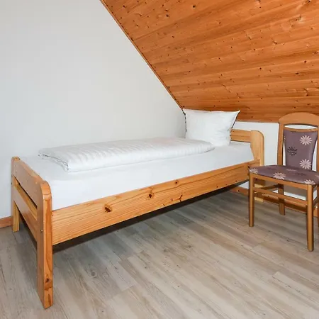 Haus Hafeneck - Hafennaehe - Poolnutzung - Garten - Tischtennis