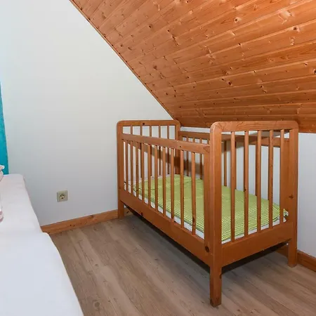 Haus Hafeneck Mit Fruehstuecksoption * Bensersiel