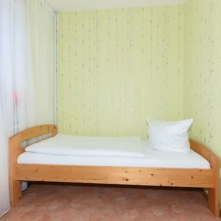 Apartamento Haus Hafeneck - Hafennaehe - Poolnutzung - Garten - Tischtennis Bensersiel