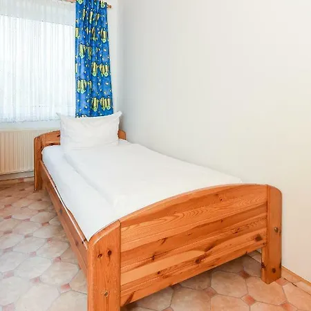 Haus Hafeneck - Hafennaehe - Poolnutzung - Garten - Tischtennis Apartament *