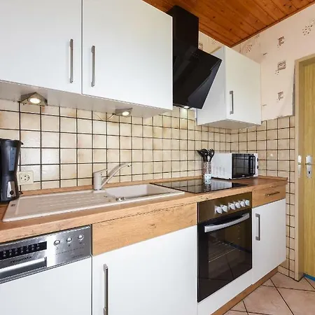 Appartement Haus Hafeneck - Hafennaehe - Poolnutzung - Garten - Tischtennis Bensersiel