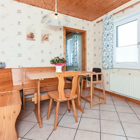 Haus Hafeneck - Hafennaehe - Poolnutzung - Garten - Tischtennis Apartament Bensersiel