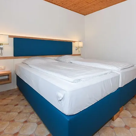 Haus Hafeneck Mit Fruehstuecksoption Apartament Bensersiel