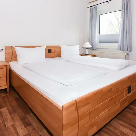 Haus Hafeneck Mit Fruehstuecksoption *