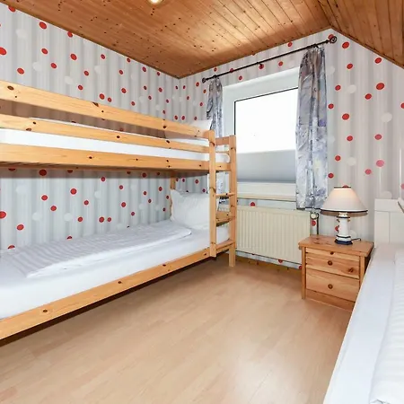 Haus Hafeneck - Hafennaehe - Poolnutzung - Garten - Tischtennis Apartament