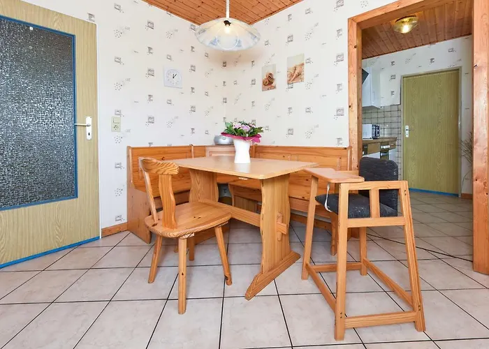 Haus Hafeneck - Hafennaehe - Poolnutzung - Garten - Tischtennis *